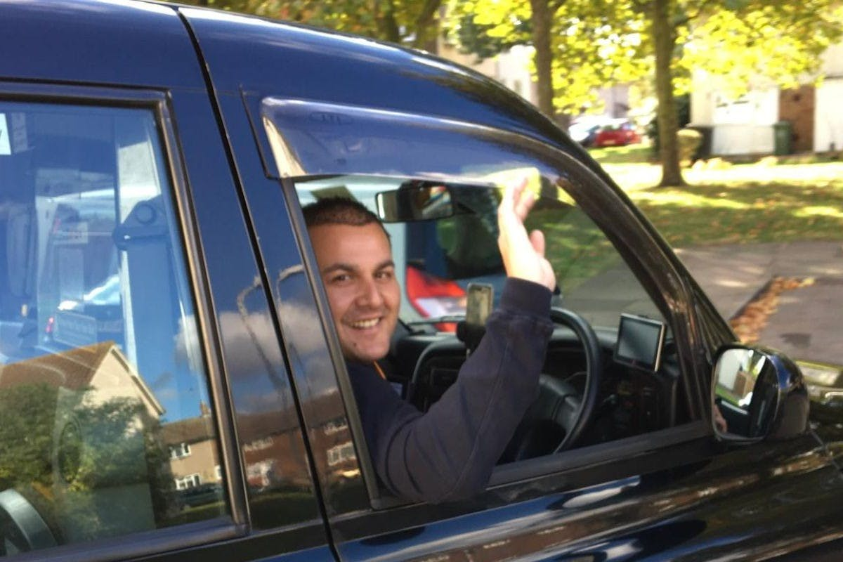 London: Sightseeing Taxi Tour & Churchill War Rooms Entry - Photo 1 of 10